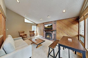 Sandstone Condominiums 9C